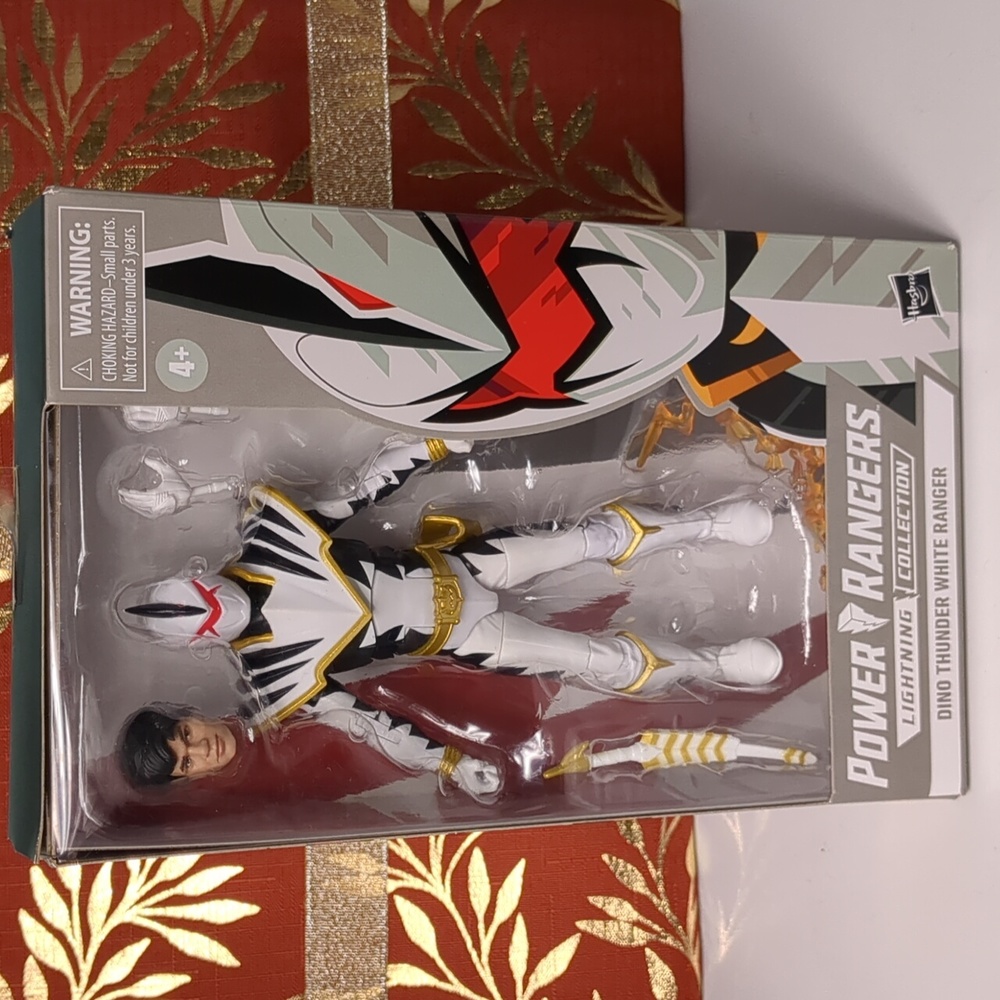 Power Rangers lightning collection: Dino thunder White ranger